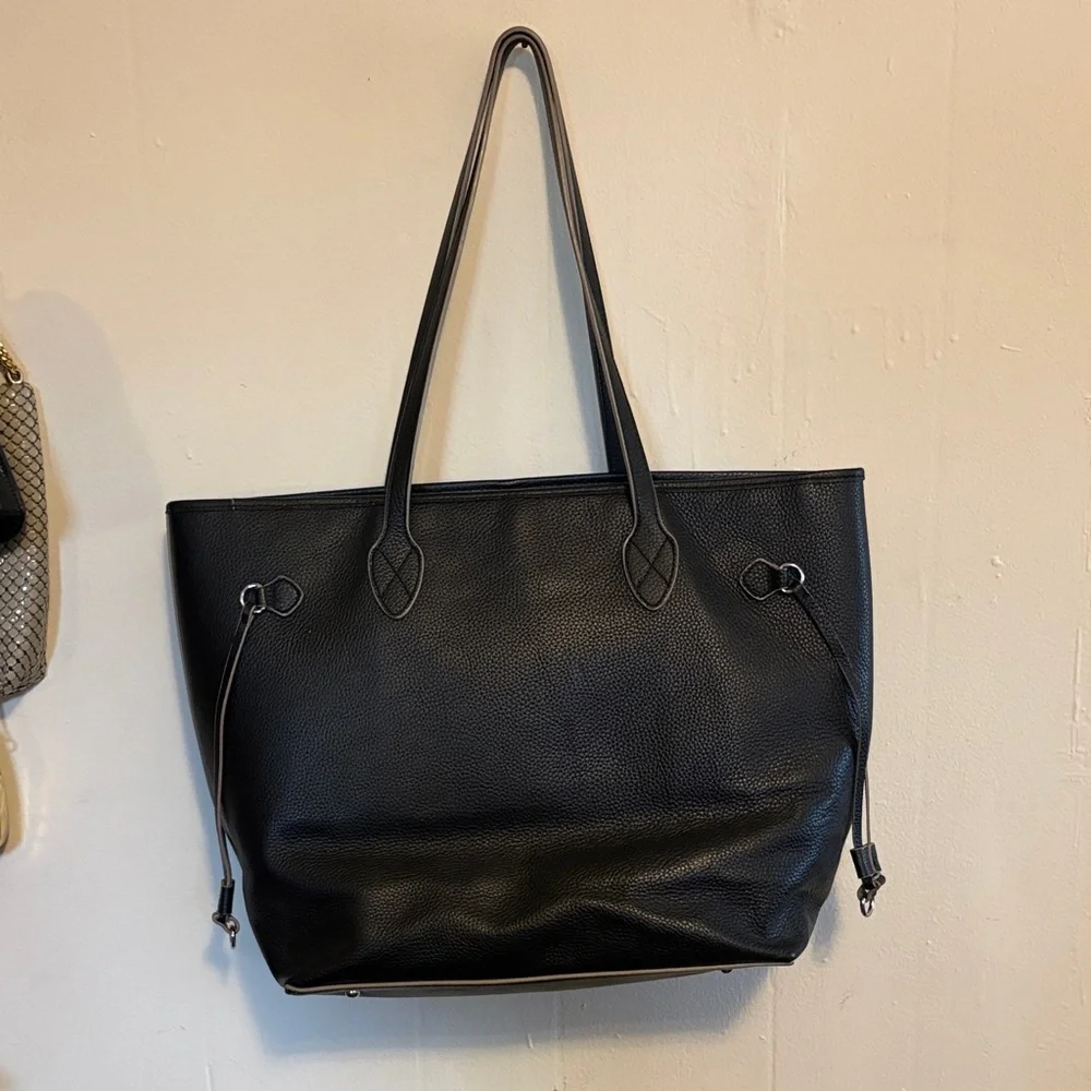 Lodis Classic Black Tote Bag